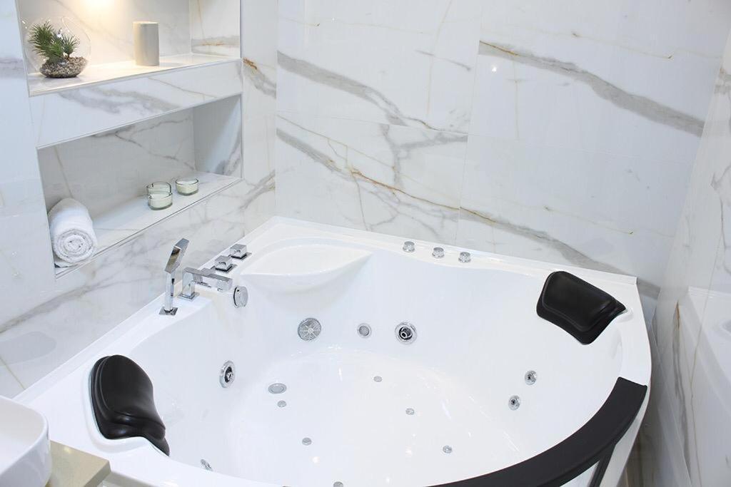 Bane Apartmani Kraljevo Ngoại thất bức ảnh